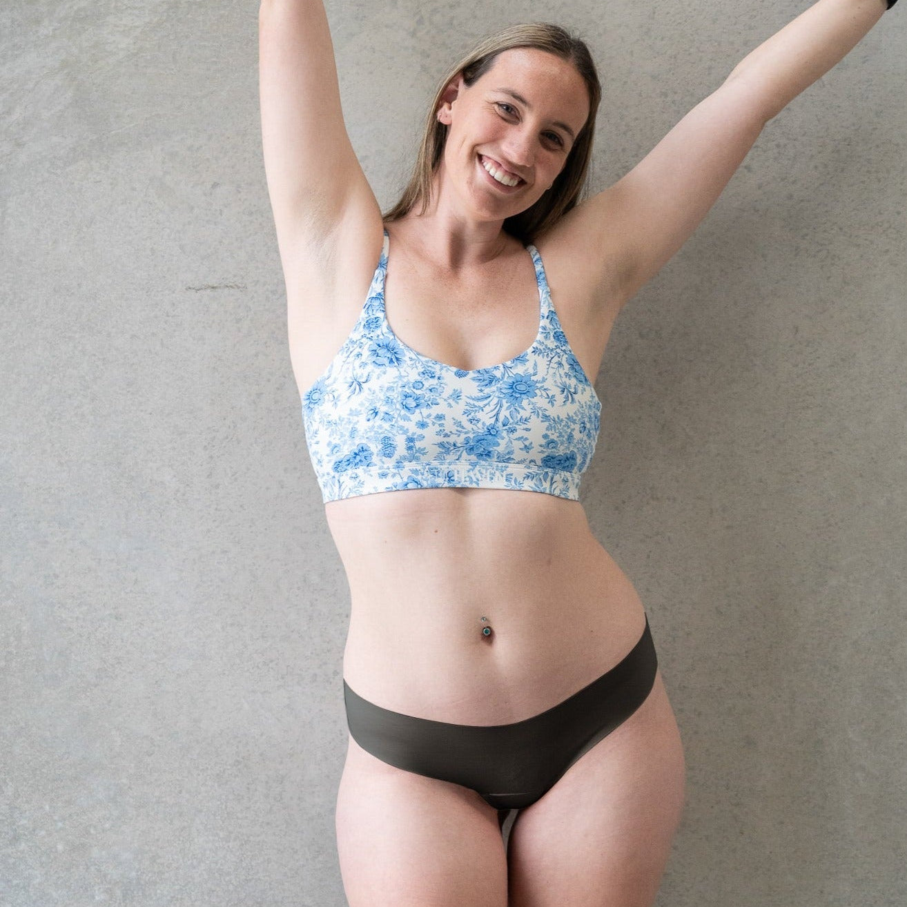 Black thong Fredgies on happy model