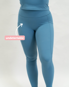Example of Fredgies Underwear under leggings